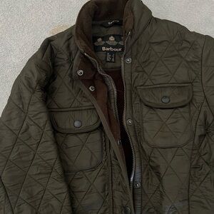 Quilted Women's Khaki Barbour Fleece Lined Tapered Jacket Size 4